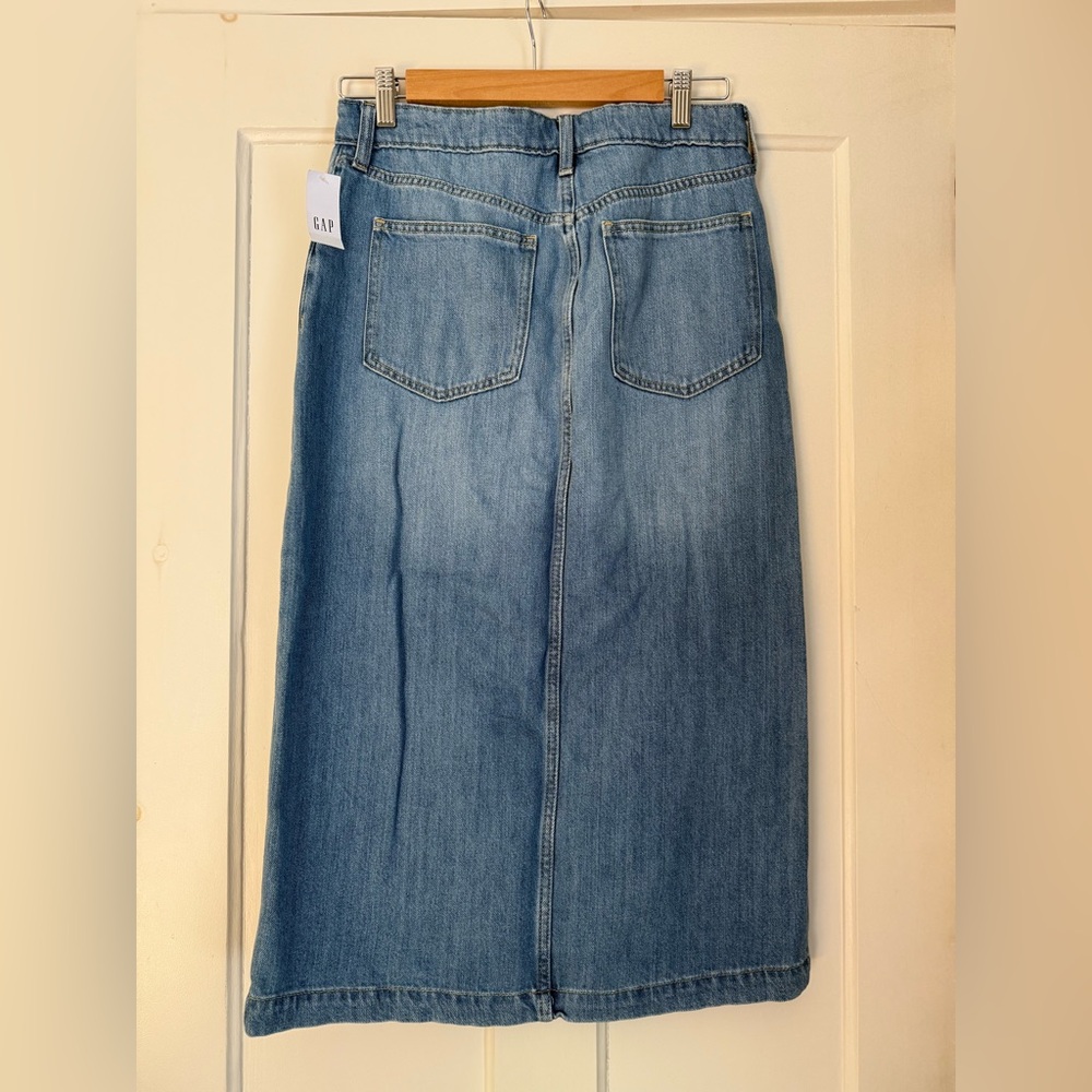 GAP SuperSoft Denim Button-Front Midi Skirt NWT - Picture 3 of 7
